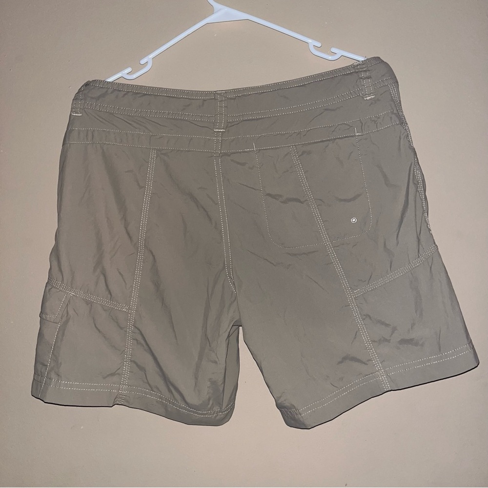 The North Face Shorts - Picture 3 of 5